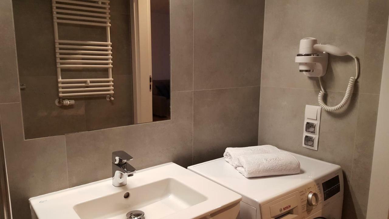 Korab Apartments Jagiellonska コウォブジェク エクステリア 写真